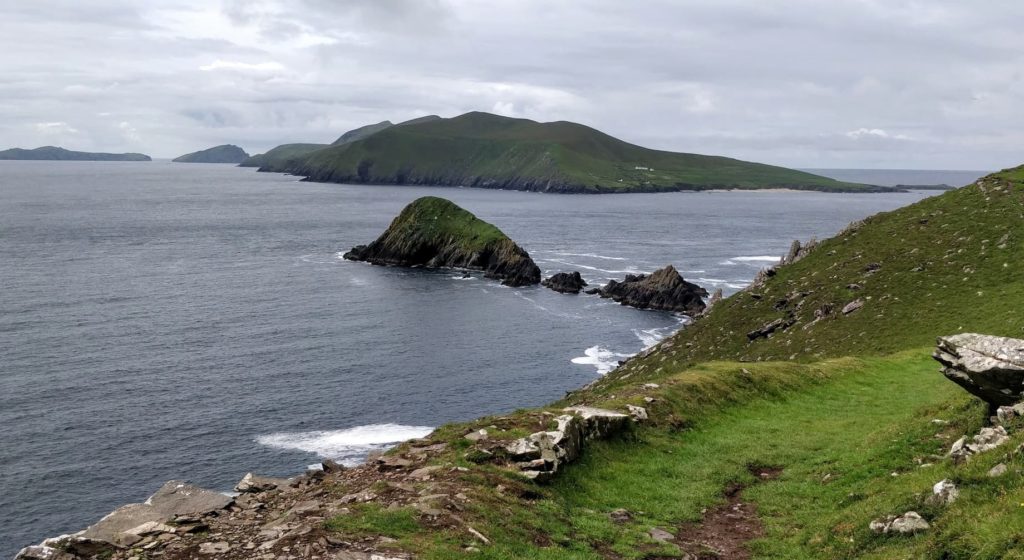 Petit coin parfait pour méditer, sur la côte irlandaise... 