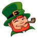 un irlandais faisant un clin d'oeil